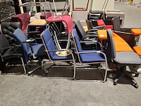 Partij diverse stoelen en fauteuils - afbeelding 3 van  13
