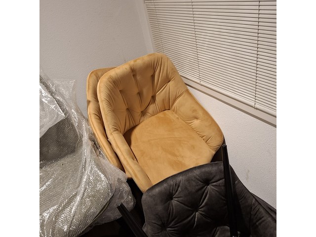 Partij diverse stoelen en onderstellen - afbeelding 4 van  9