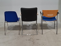 Partij diverse stoelen o.a. thonet - afbeelding 3 van  7