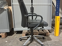 Partij diverse stoelen, o.a. vitra, klober - afbeelding 2 van  9