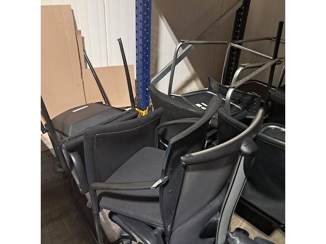 Partij diverse stoelen, o.a. vitra, klober - afbeelding 6 van  9