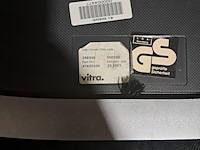 Partij diverse stoelen, o.a. vitra, klober - afbeelding 7 van  9