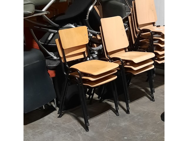 Partij diverse stoelen - afbeelding 7 van  10