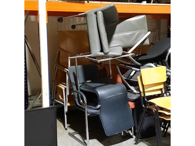 Partij diverse stoelen - afbeelding 8 van  10