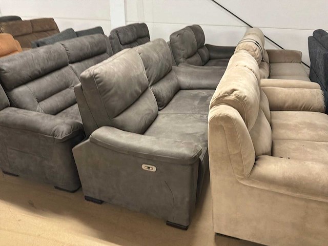 Partij diverse stoffen en leren bankstellen (32x) - afbeelding 23 van  42