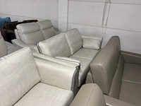 Partij diverse stoffen en leren bankstellen (32x) - afbeelding 11 van  42