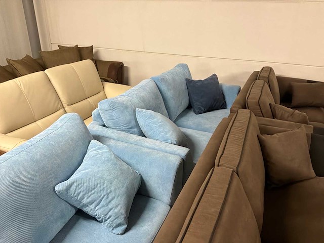 Partij diverse stoffen en leren bankstellen (32x) - afbeelding 14 van  42