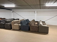 Partij diverse stoffen en leren bankstellen (32x) - afbeelding 34 van  42