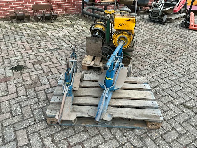 Partij diverse stratenmakersgereedschap (4x) - afbeelding 8 van  15