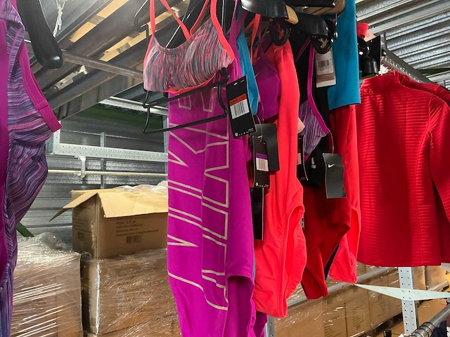 Partij diverse swimwear o.a nike (30x) - afbeelding 9 van  13