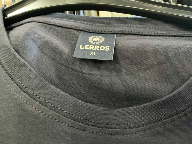 Partij diverse t-shirts o.a nike/supply&demand/puma/etc (62x) - afbeelding 4 van  12
