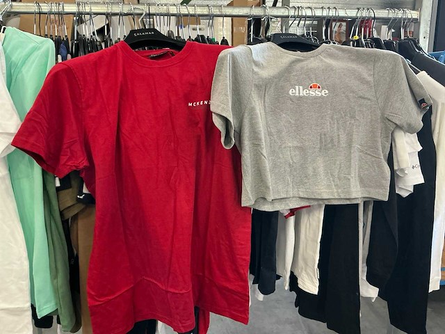 Partij diverse t-shirts o.a nike/supply&demand/puma/etc (62x) - afbeelding 9 van  12