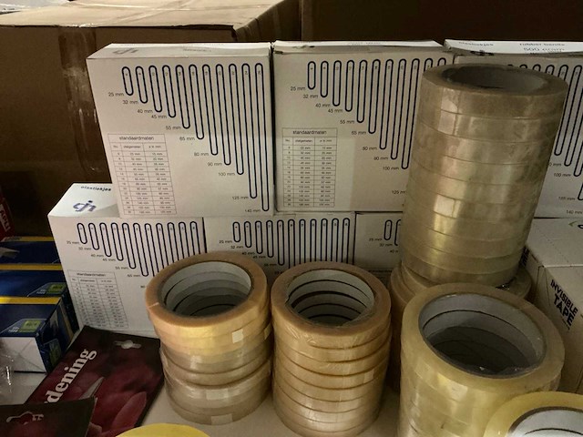 Partij diverse tape/rubber bands/kladblokken etc - afbeelding 14 van  15