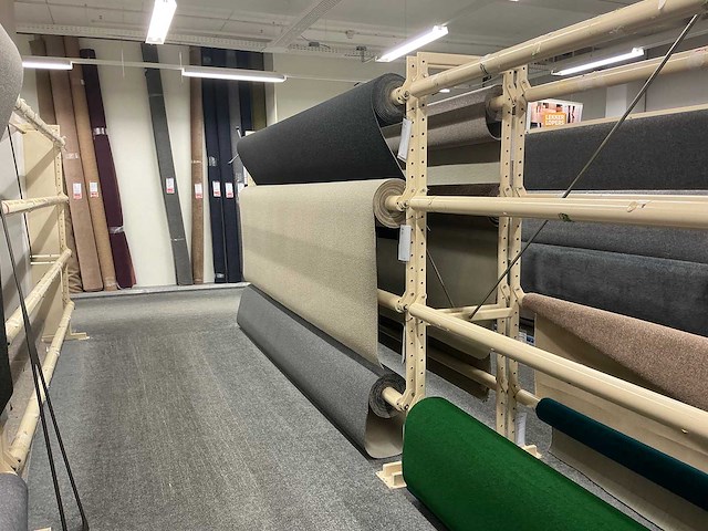 Partij diverse tapijtrollen - afbeelding 3 van  7