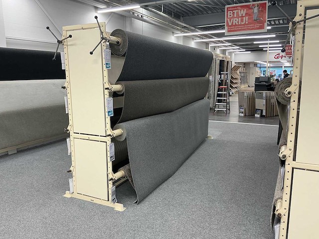 Partij diverse tapijtrollen - afbeelding 1 van  6