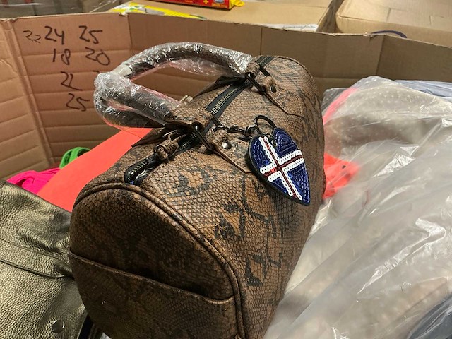 Partij diverse tassen (240x) - afbeelding 2 van  10