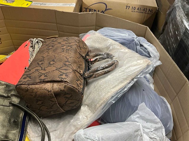 Partij diverse tassen (240x) - afbeelding 4 van  10