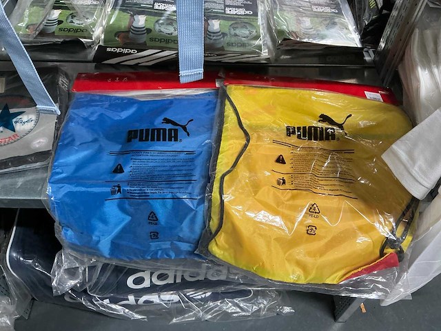 Partij diverse tassen o.a adidas/eastpack/puma/etc (32x) - afbeelding 7 van  13