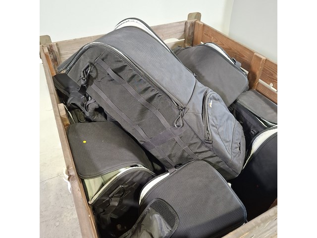 Partij diverse tassen, o.a lowepro - afbeelding 3 van  8