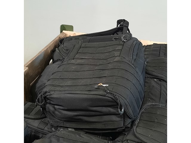 Partij diverse tassen, o.a. lowepro - afbeelding 3 van  6