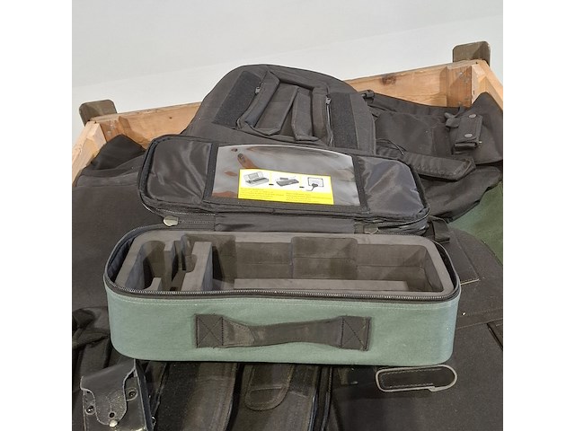 Partij diverse tassen - afbeelding 7 van  7