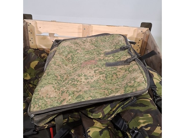 Partij diverse tassen - afbeelding 2 van  6