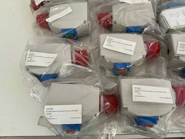 Partij diverse te kasten + cee stekers (24x) - afbeelding 4 van  7