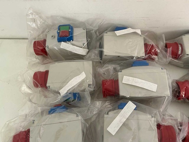 Partij diverse te kasten + cee stekkers (20x) - afbeelding 2 van  8