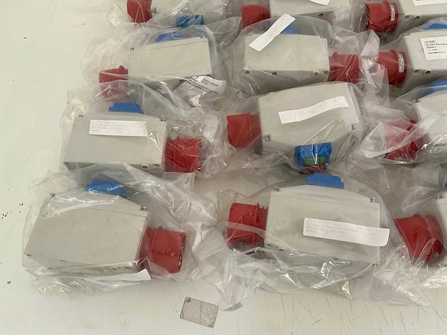 Partij diverse te kasten + cee stekkers (20x) - afbeelding 3 van  8