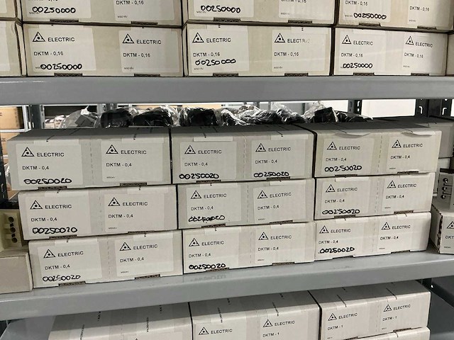 Partij diverse te motorbeveiliging schakelaars (162x) - afbeelding 3 van  19