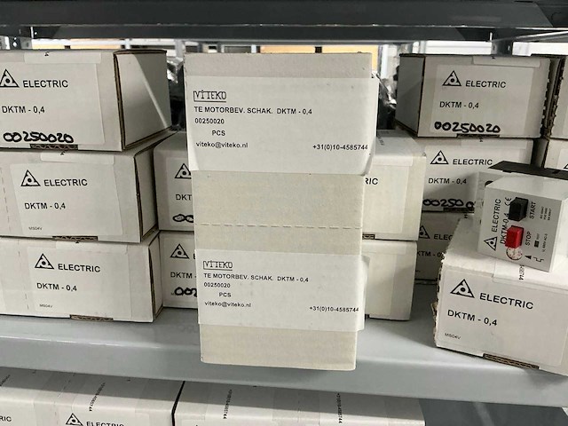 Partij diverse te motorbeveiliging schakelaars (162x) - afbeelding 5 van  19