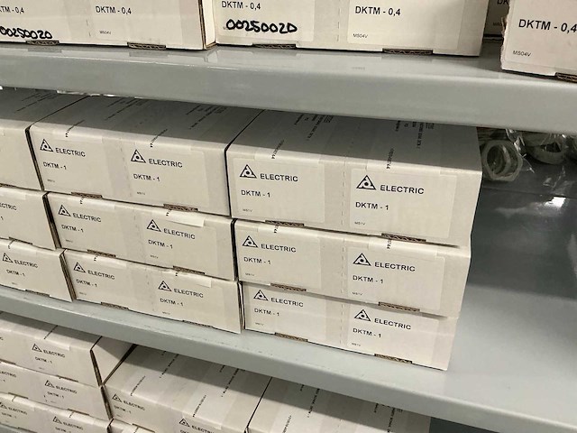 Partij diverse te motorbeveiliging schakelaars (162x) - afbeelding 6 van  19