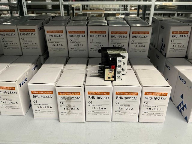 Partij diverse teco&taian schakelaars (315x) - afbeelding 3 van  21