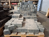 Partij diverse tegels en stenen op 5x pallet - afbeelding 17 van  19