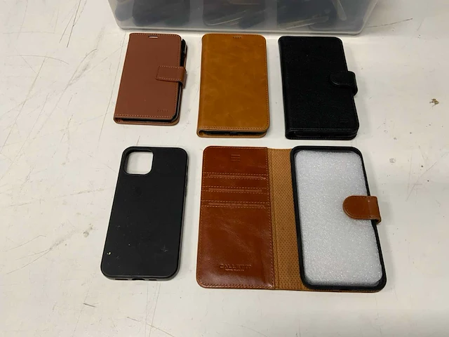 Partij diverse telefoonhoesjes - afbeelding 4 van  5