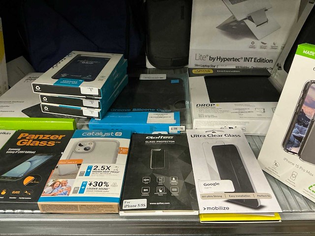 Partij diverse telefoon/overige elektronika benodigdheden (114x) - afbeelding 8 van  13