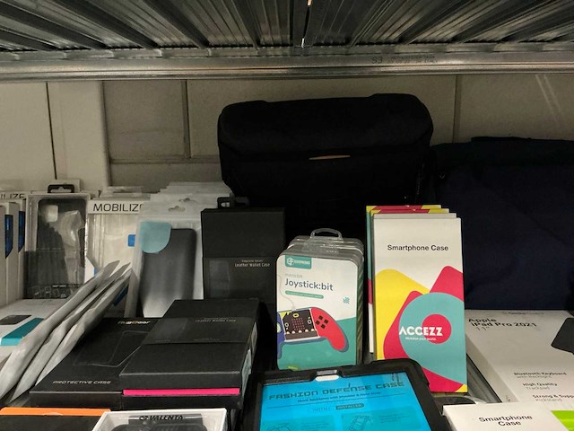 Partij diverse telefoon/overige elektronika benodigdheden (114x) - afbeelding 12 van  13