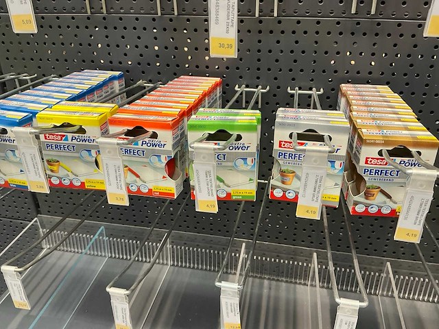 Partij diverse tesa montagetape/textielband (48x) - afbeelding 3 van  4