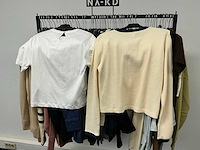 Partij diverse tiffosi/calvinkleinjeans/tommyjeans/etc dames kleding (62x) - afbeelding 9 van  49