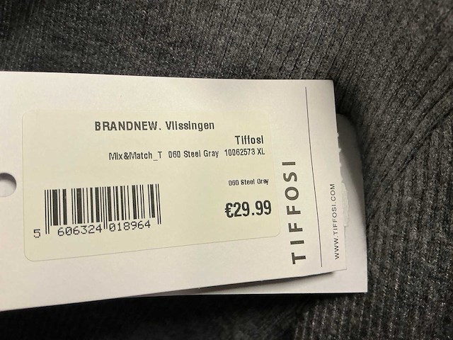 Partij diverse tiffosi/calvinkleinjeans/tommyjeans/etc dames kleding (62x) - afbeelding 28 van  49