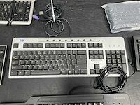 Partij diverse toetsenborden - afbeelding 7 van  16