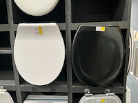 Partij diverse toiletzittingen showroommodellen (14x) - afbeelding 3 van  4