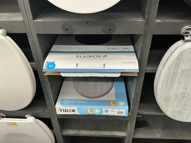 Partij diverse toiletzittingen showroommodellen (14x) - afbeelding 4 van  4