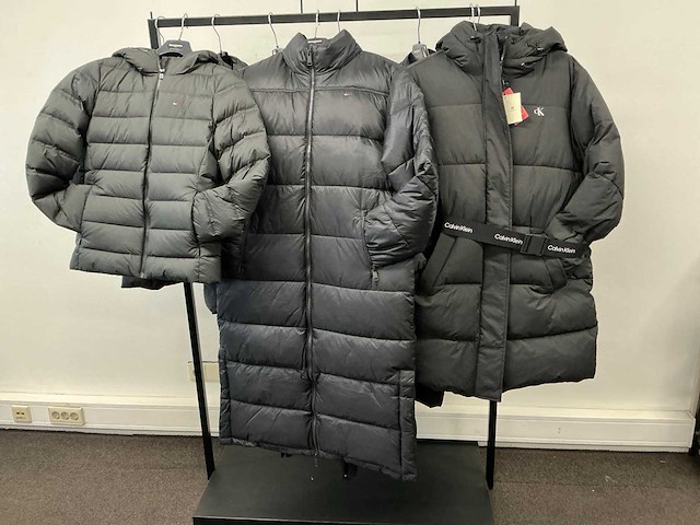 Partij diverse tommy jeans & calvin klein dames jassen (9x) - afbeelding 1 van  17
