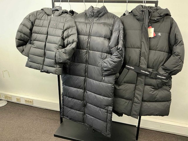 Partij diverse tommy jeans & calvin klein dames jassen (9x) - afbeelding 11 van  17