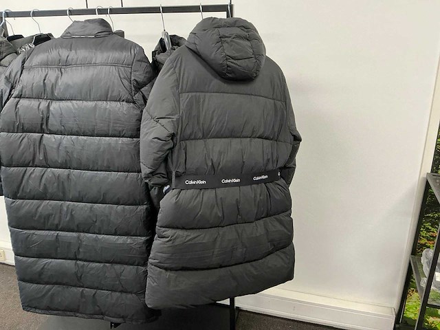 Partij diverse tommy jeans & calvin klein dames jassen (9x) - afbeelding 13 van  17