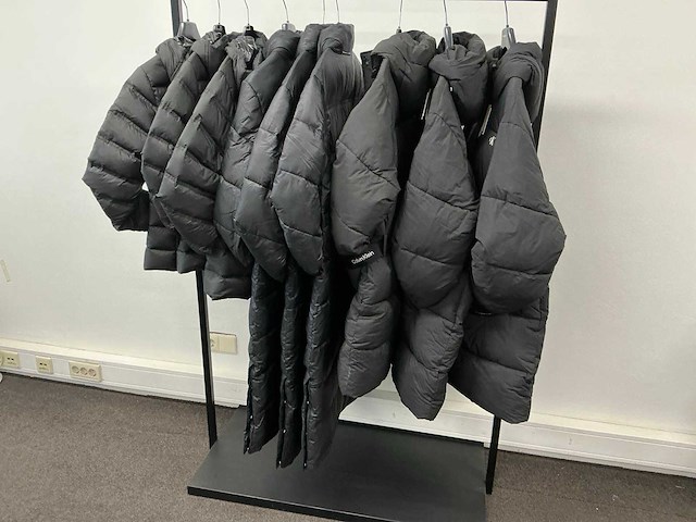 Partij diverse tommy jeans & calvin klein dames jassen (9x) - afbeelding 16 van  17