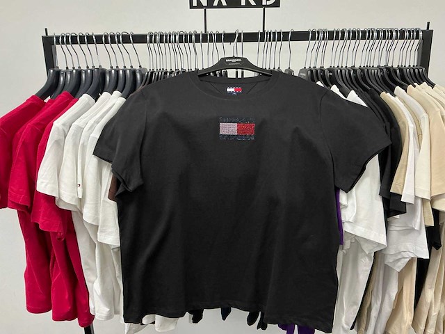Partij diverse tommy jeans & calvin klein jeans dames t-shirts (72x) - afbeelding 9 van  32