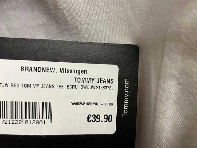 Partij diverse tommy jeans & calvin klein jeans dames t-shirts (72x) - afbeelding 15 van  32