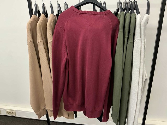 Partij diverse tommy jeans heren truien (15x) - afbeelding 2 van  20